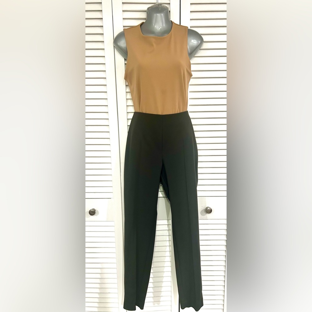 AKRIS gray high rise tapered slim leg pant with side zipper- size 10